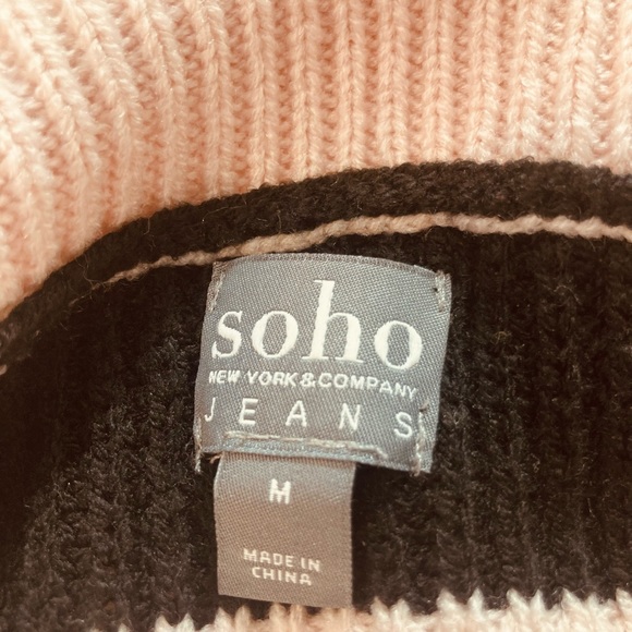 COLD SHOULDER KNITTED SWEATER - Picture 3 of 8